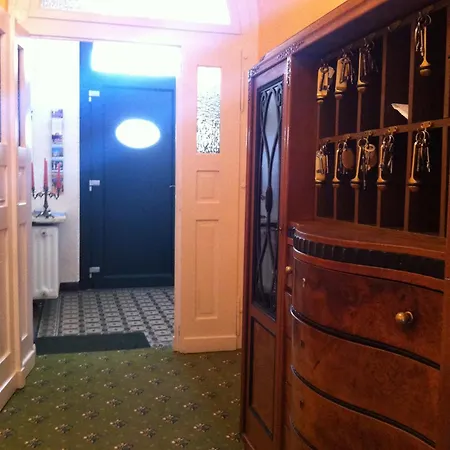 Hotel Holstein 3*